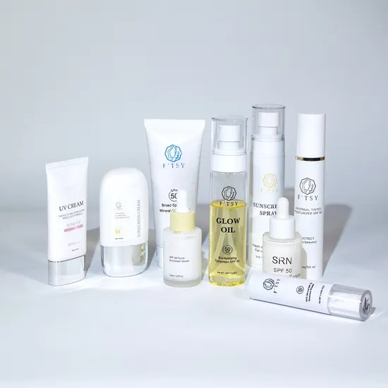 Private Label Wholesale Vegan Whitening Mineral Sunscreen Travel Size Black Girl Sunscreen Mist SPF 50 Spray SPF50 Travel for Face Body Sunblock Custom Tinted